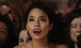 吸血高利贵在线观看,在线观看，揭秘吸血鬼世界的奢华与黑暗